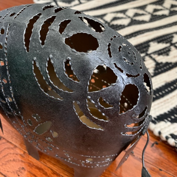 Metal Elephant Accent Piece 🐘 - Picture 4 of 6